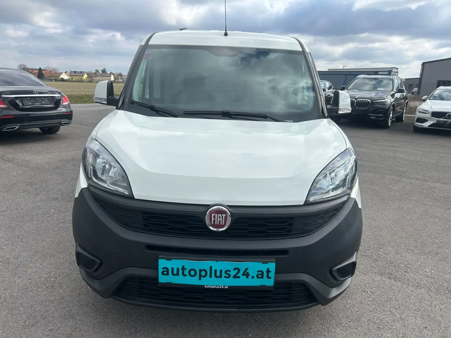 Fiat Doblo  Cargo L2H1 1,6 MAXI MultiJet 105 Lounge Weiß - 2