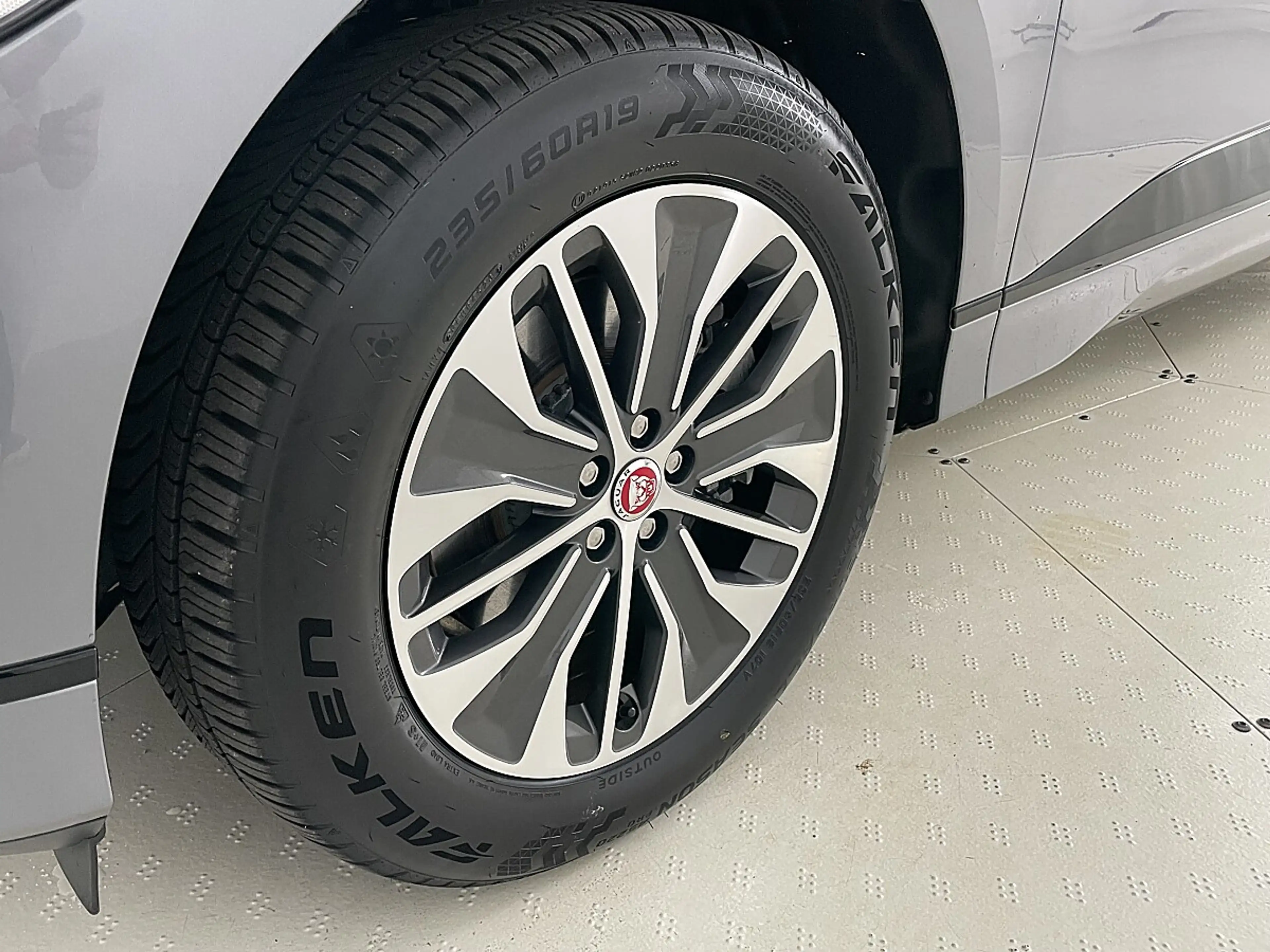 Jaguar I-Pace Austria Edition EV320 AWD | Auto Stahl in Wien 22 — photo 9
