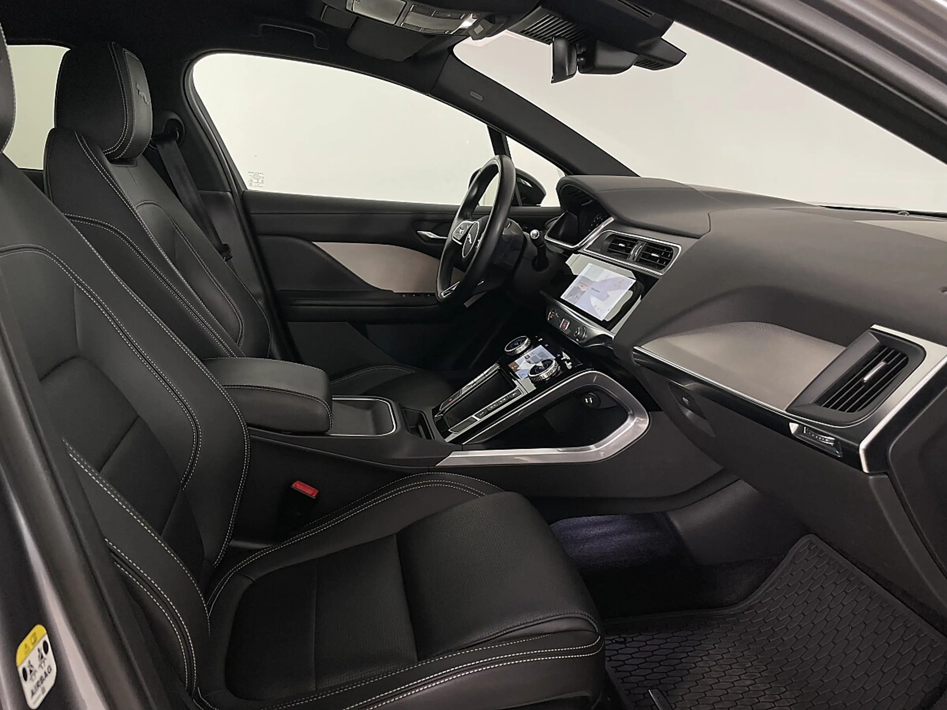 Jaguar I-Pace Austria Edition EV320 AWD | Auto Stahl in Wien 22 — photo 3