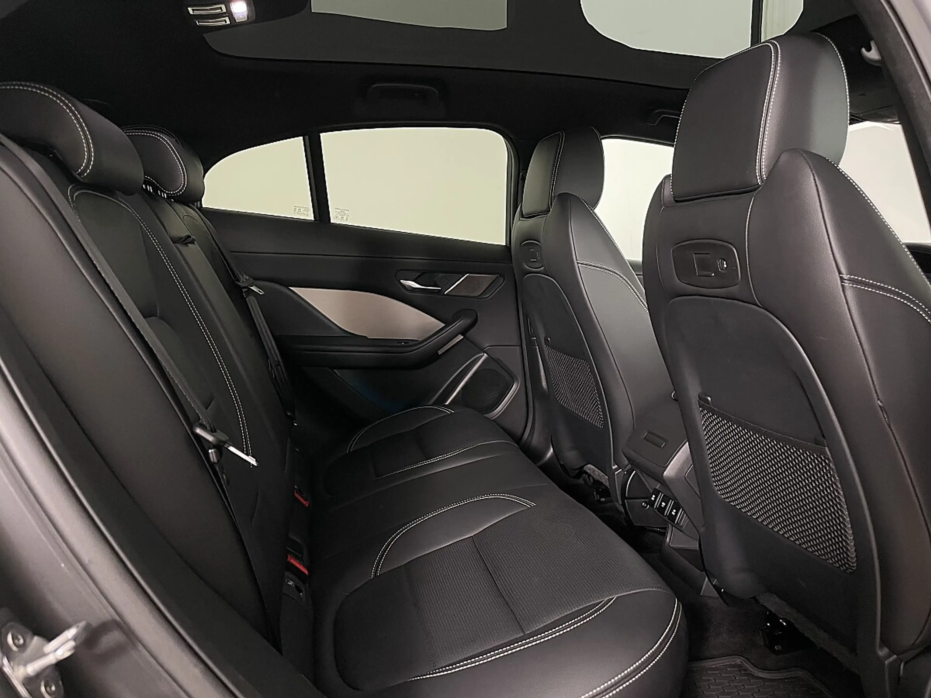 Jaguar I-Pace Austria Edition EV320 AWD | Auto Stahl in Wien 22 — photo 5