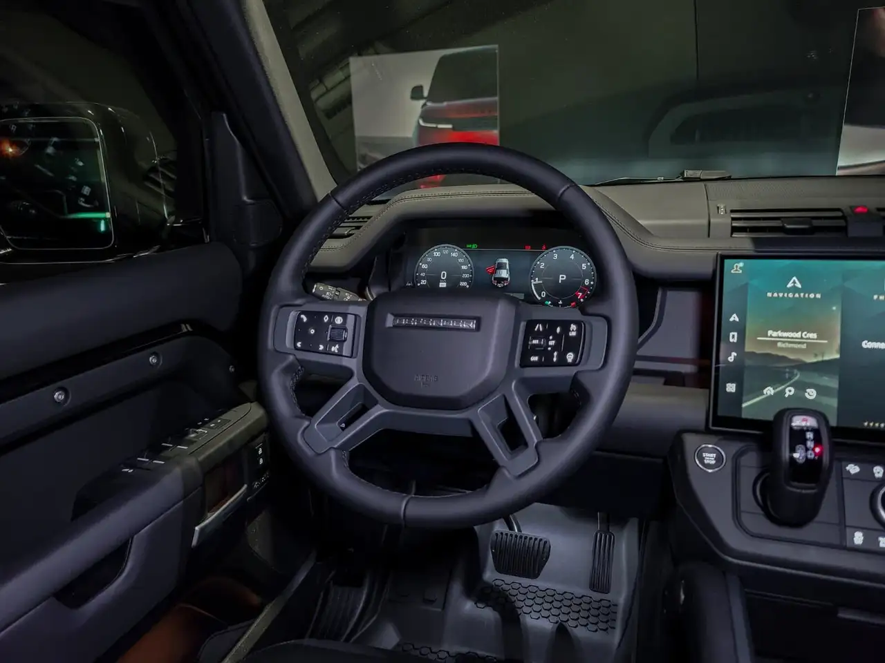 Land Rover Defender снимка Land Rover Defender