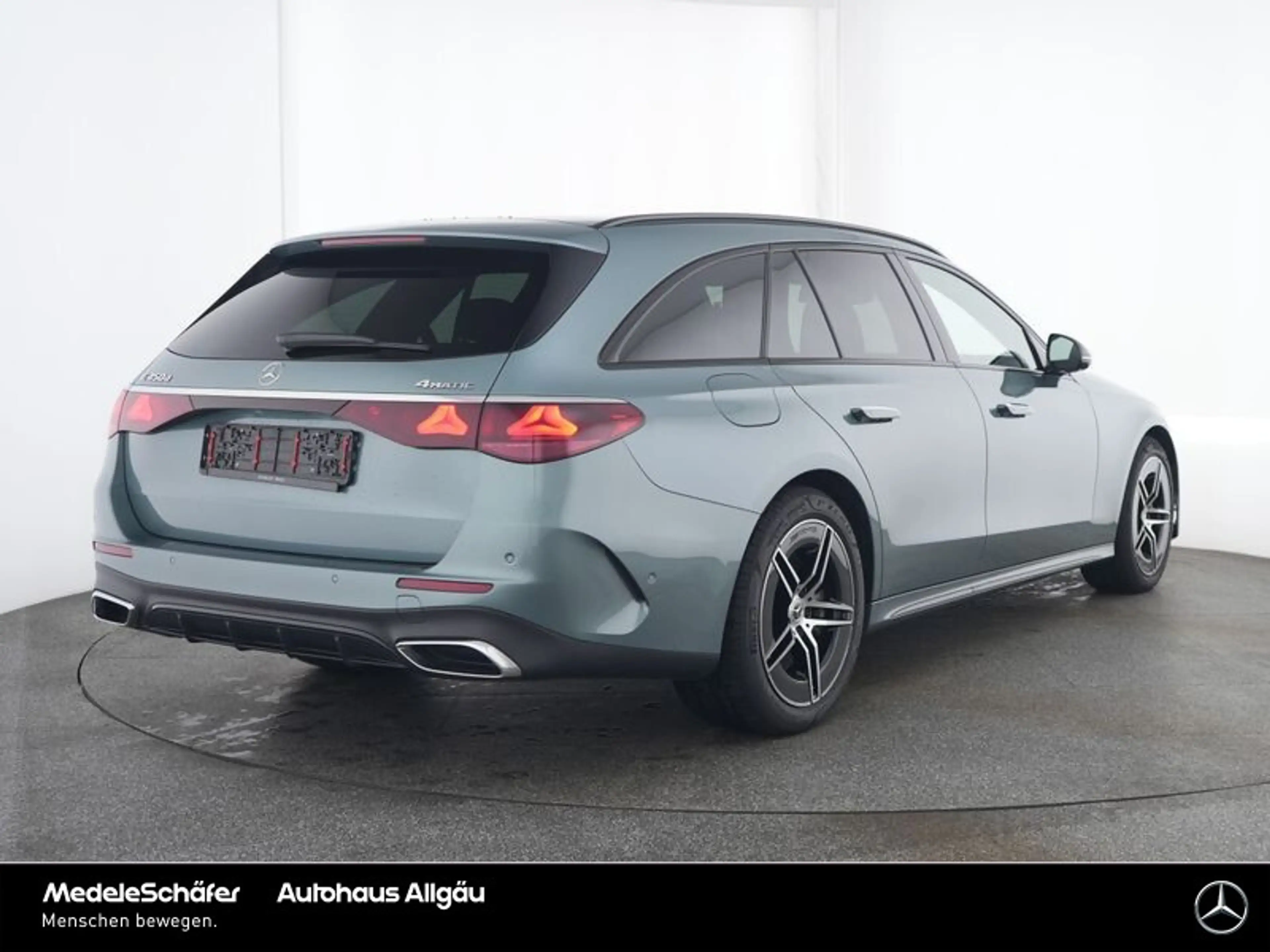 Mercedes-Benz E 450 E 450 T d 4M AMG Night Fahr-Assi NAPPA Airmatic — photo 2