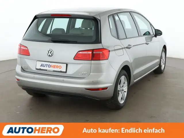 Volkswagen Golf Sportsvan view 6