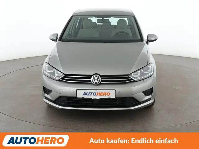 Volkswagen Golf Sportsvan view 9