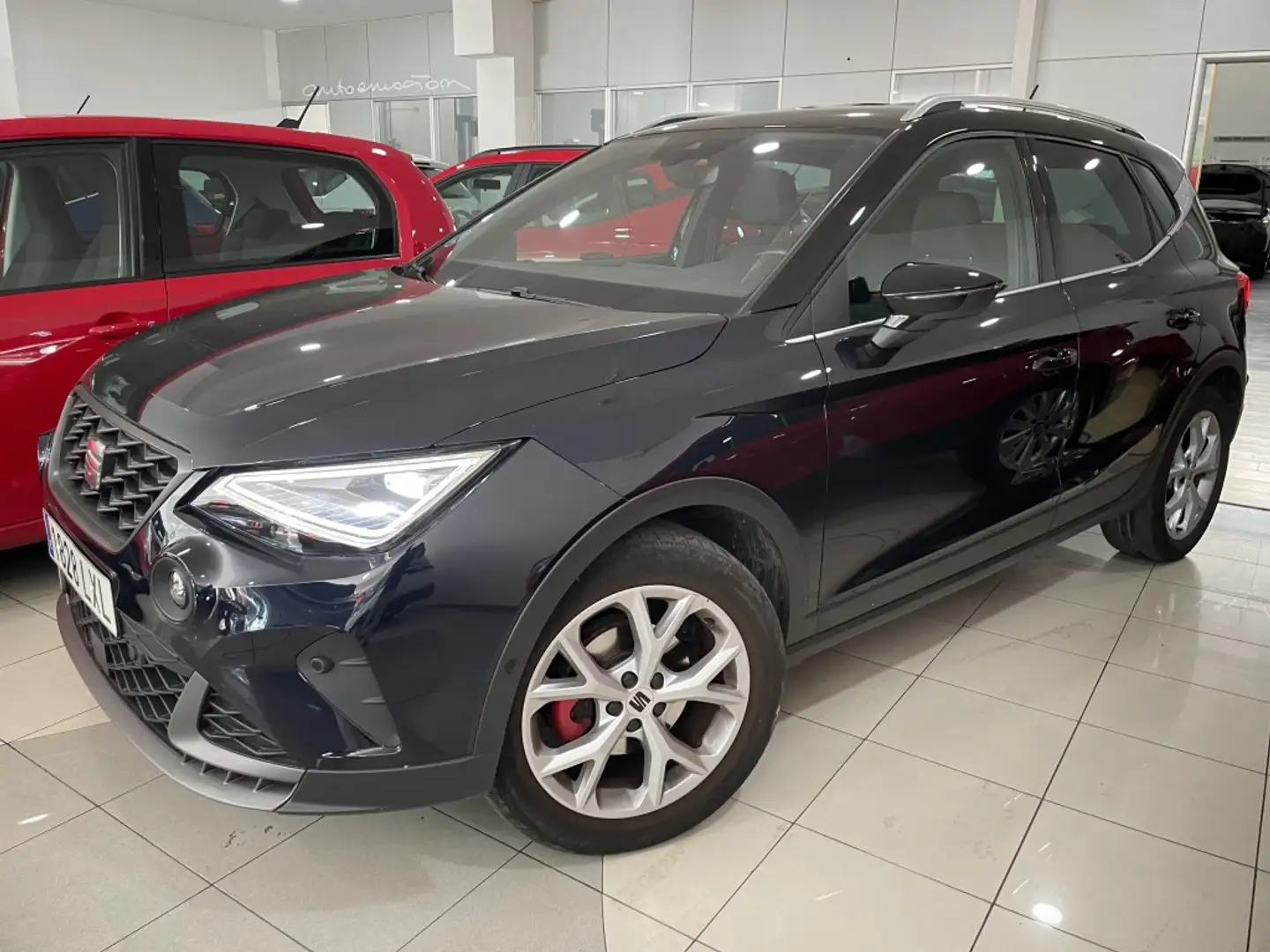 SEAT Arona 1.0 TSI S&S FR DSG7 110 Bleu - 1