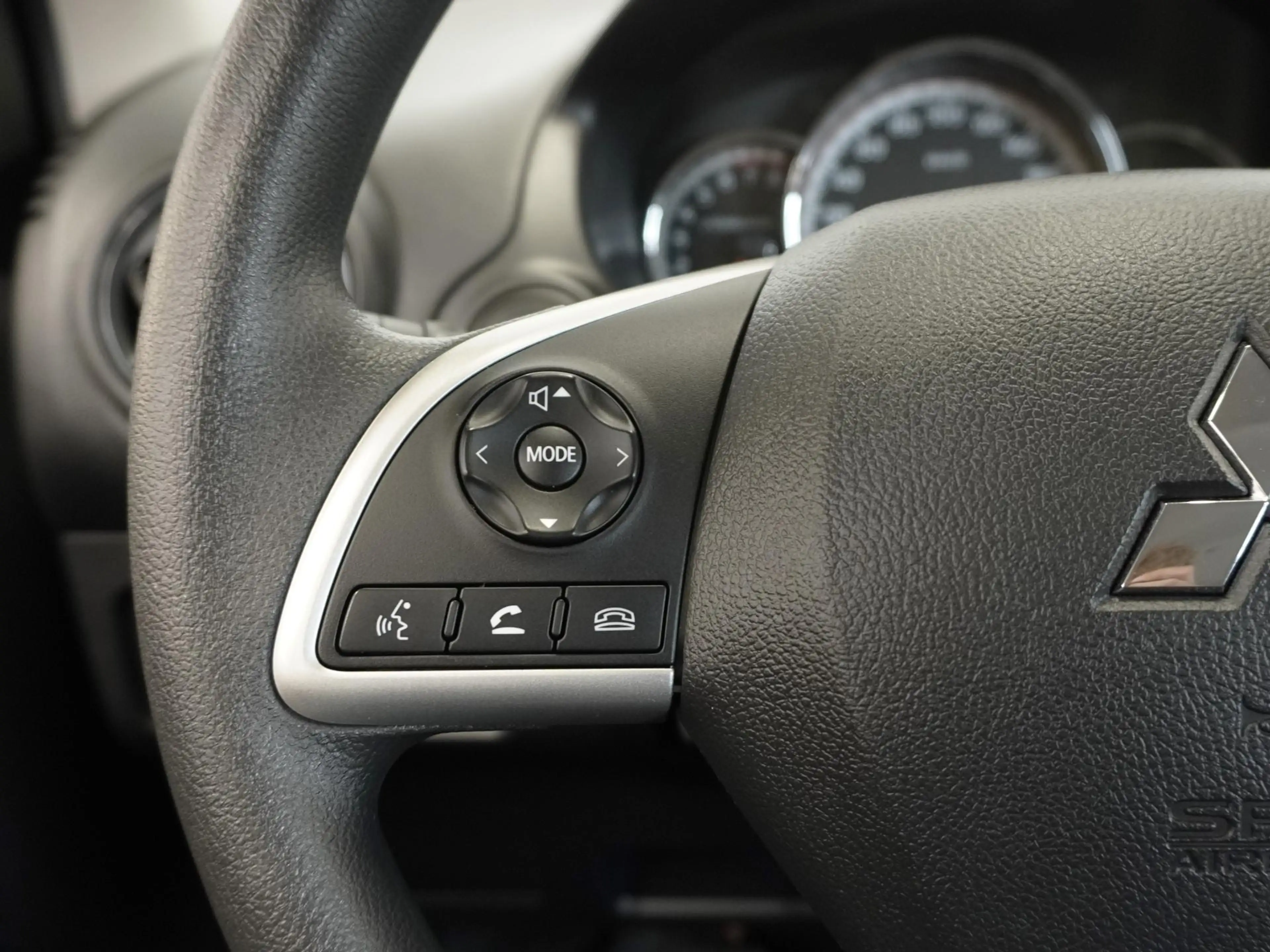 Mitsubishi Space Star 1.2 Connect+ Apple Carplay / Android Auto | Garant — photo 15