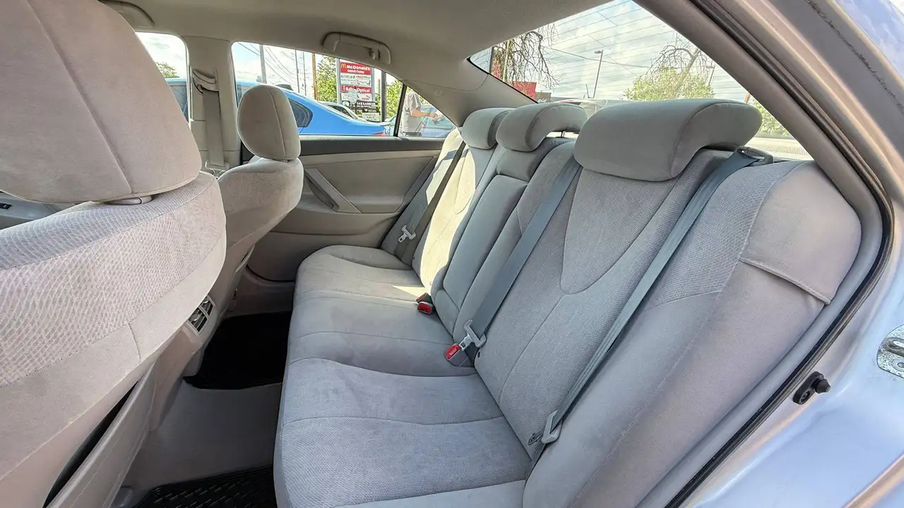 Toyota Camry photo Toyota Camry