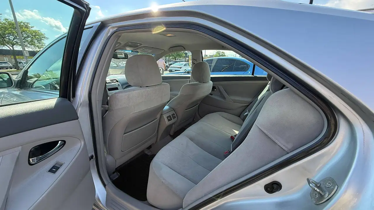 Toyota Camry photo Toyota Camry