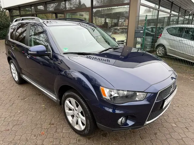 Mitsubishi Outlander 2.0 2WD Edition *nur 58 TKM*Scheckheft*aAHK*18"Alu