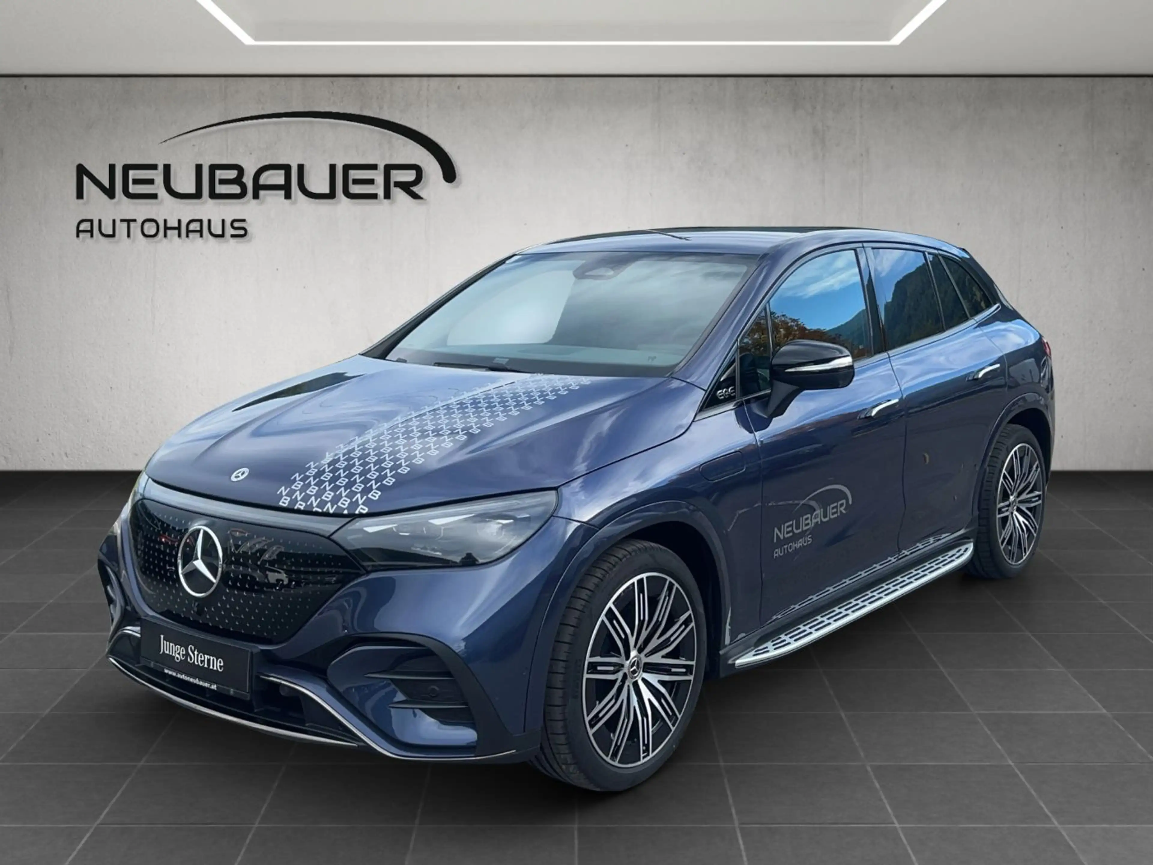 Mercedes-Benz EQE SUV EQE 350 4MATIC SUV Österreich-Edition AMG Line — photo 3