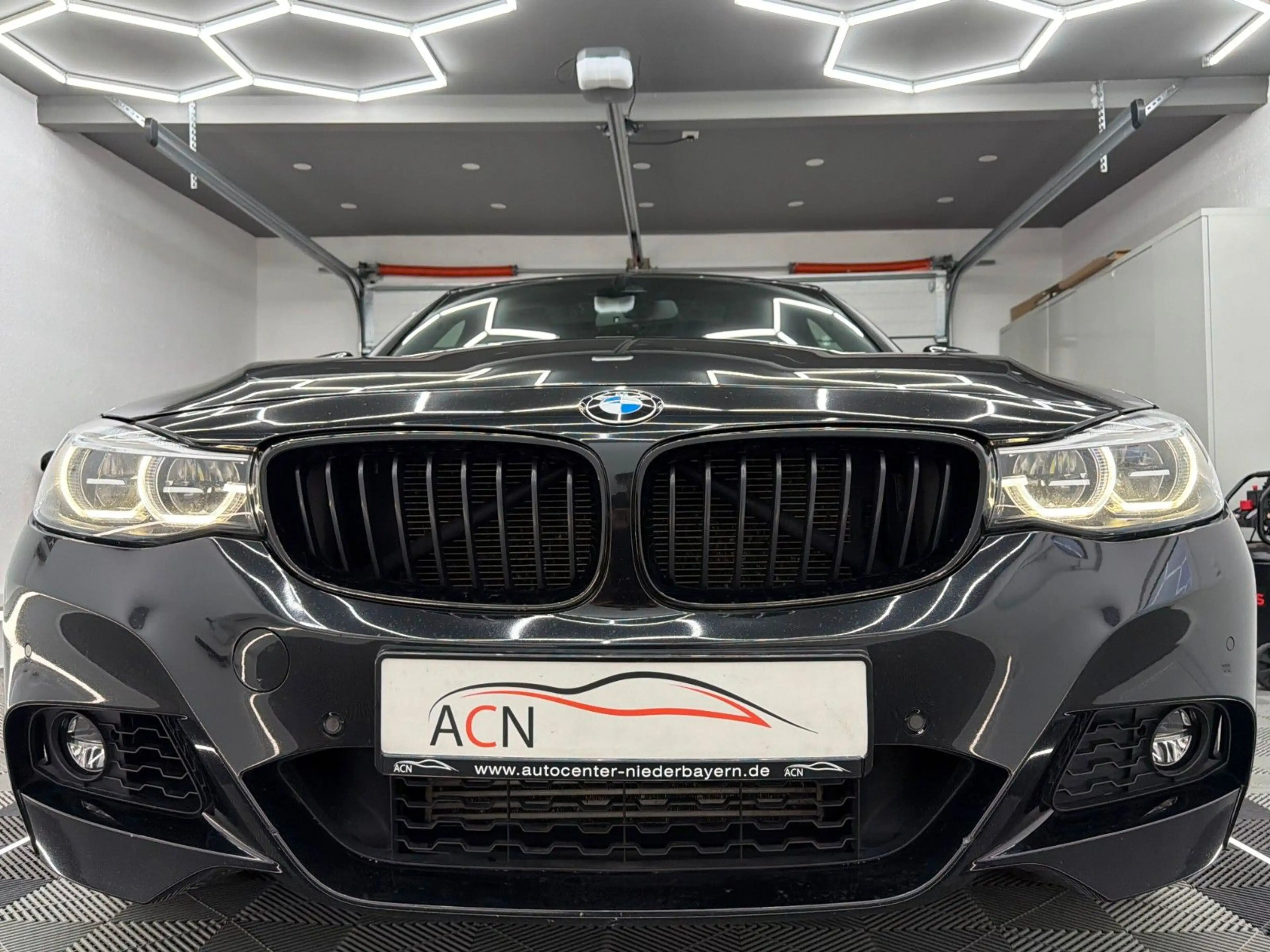 BMW 335 335 d xDrive M SPORT/LED/HuD/PANO/KAMERA/MEMORY — photo 9
