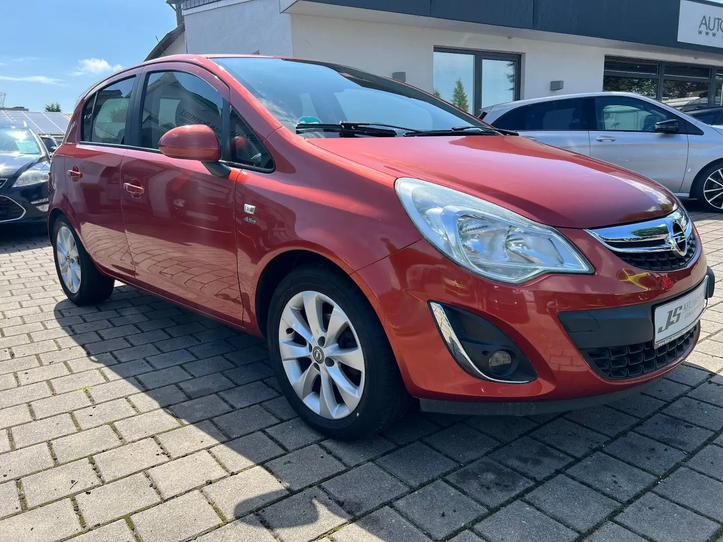 Opel Corsa D 1,4 Active SHZ LHZ 41000 KM Scheckheft Orange - 1