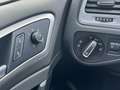 Volkswagen Golf 1.6 TDI Highline BlueMotion ECC Cruise control Nav Noir - thumbnail 38