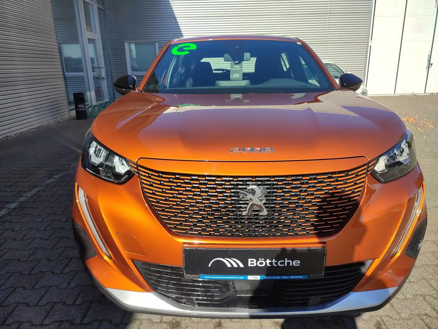 Peugeot 2008 e- Active Pack Orange - 2