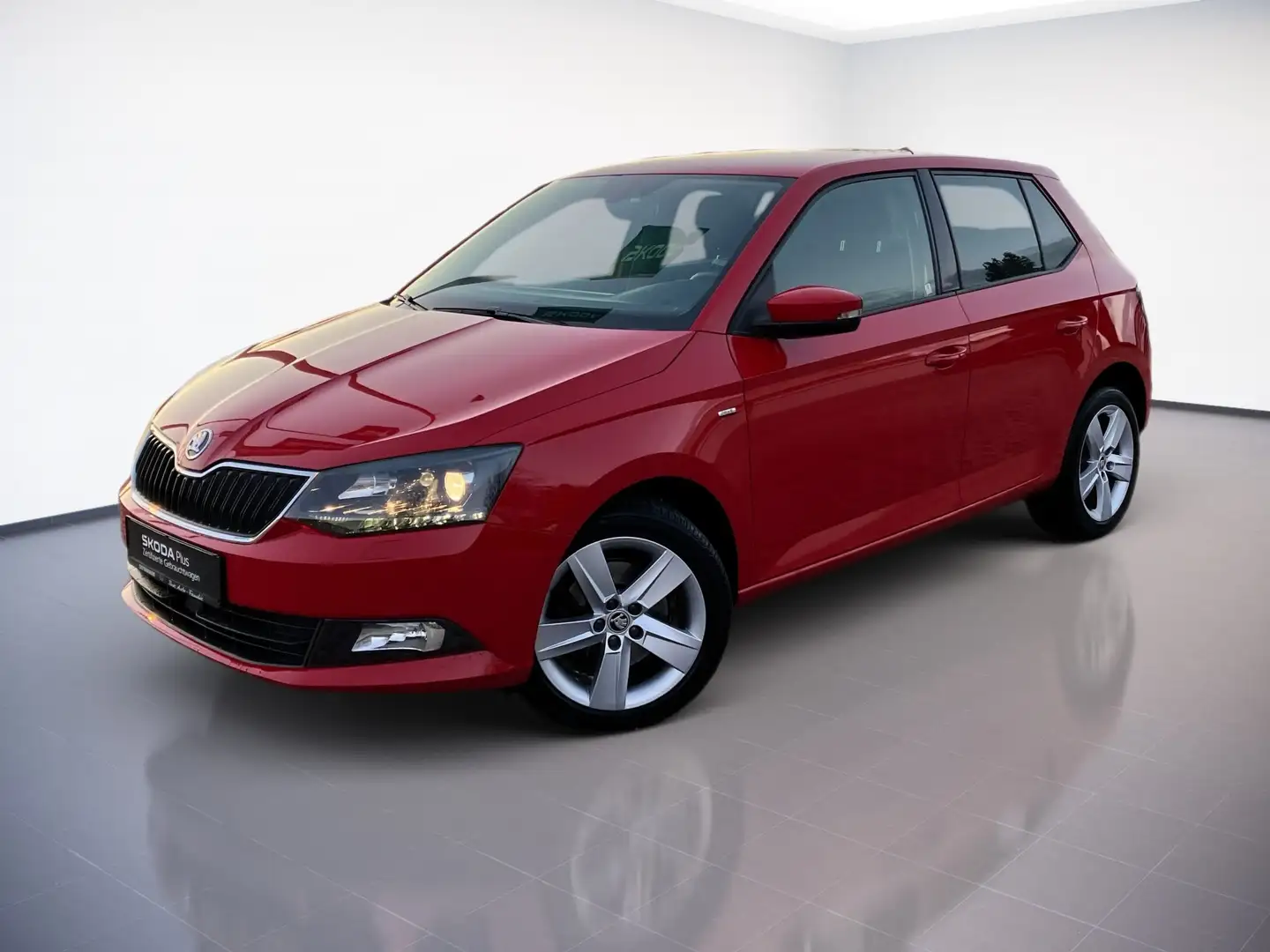 Skoda Fabia 1.0TSI LED.DSG.NAV.DriverA.GRA.FrontA.SHZ.PDC.SMAR Rot - 2