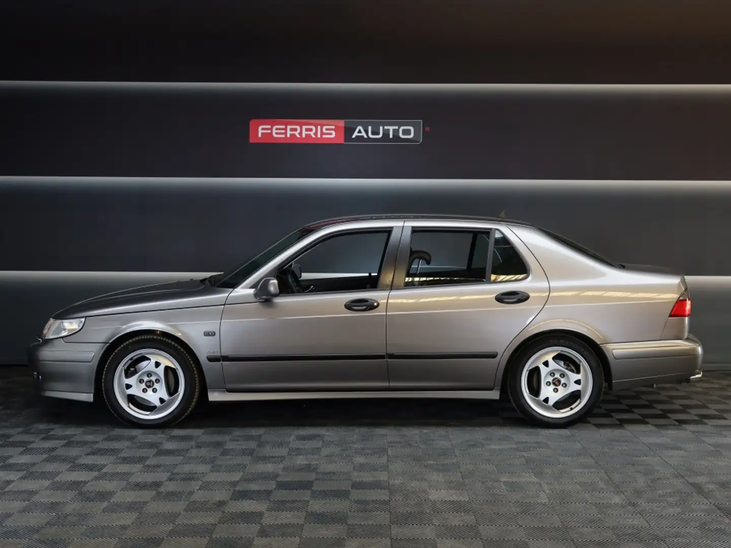 Saab 9-5 2.3 TS Aero Gris - 2