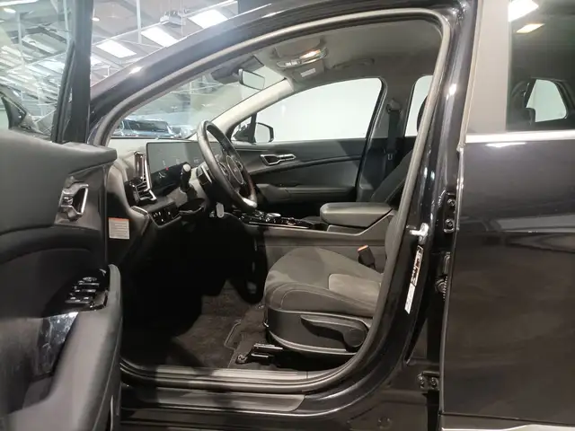 Kia Sportage view 8