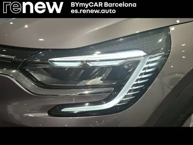 Renault Captur view 15