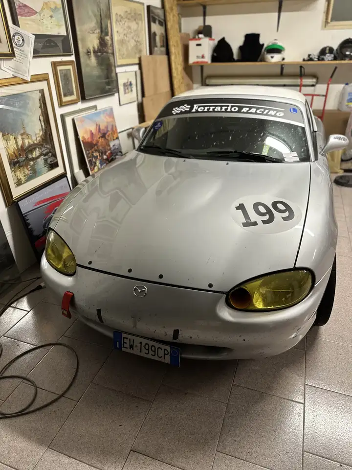 Mazda MX-5 1.8i 16v, foto 8