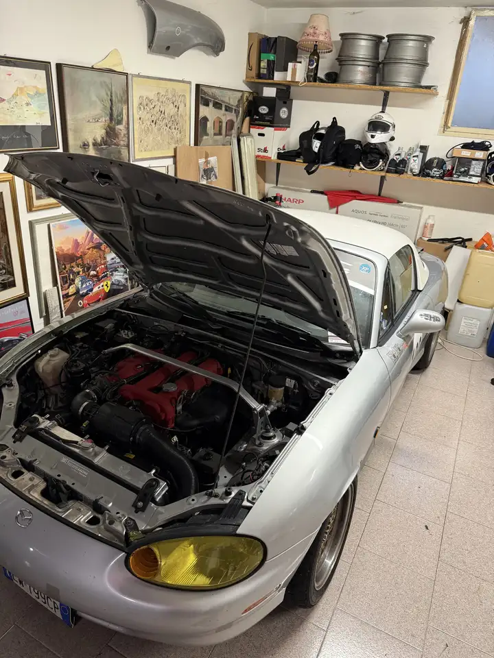 Mazda MX-5 1.8i 16v, foto 2