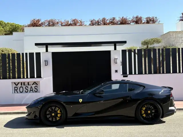 Ferrari 812 Superfast