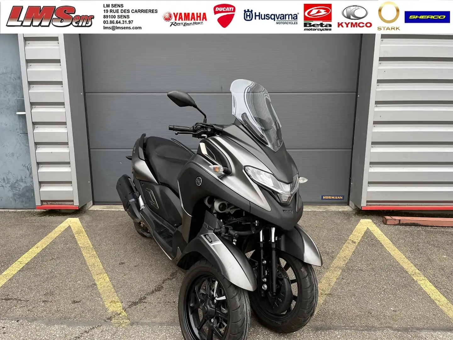 Yamaha TriCity Gris - 2
