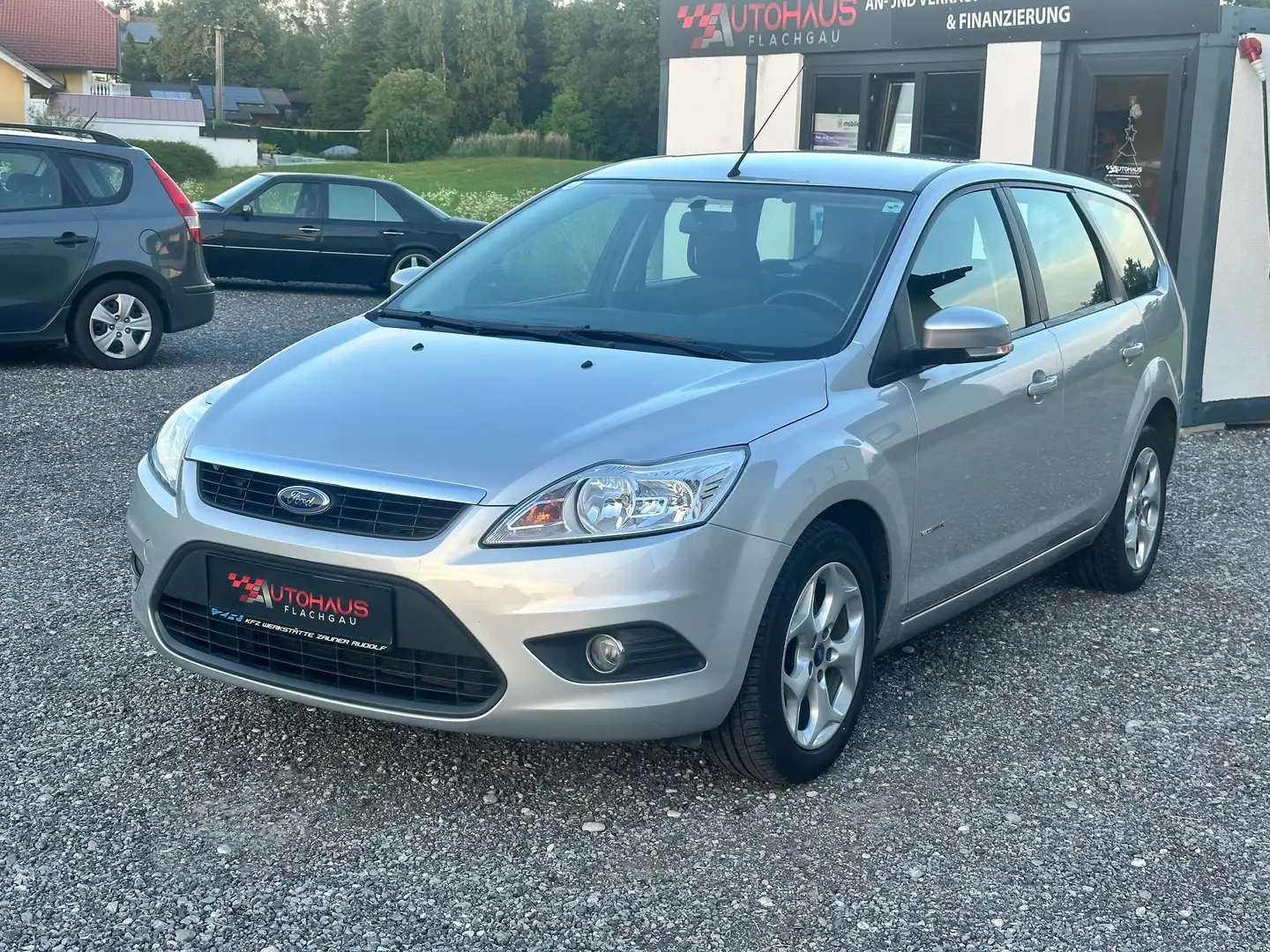 Ford Focus Style*WENIG KM* Grau - 2