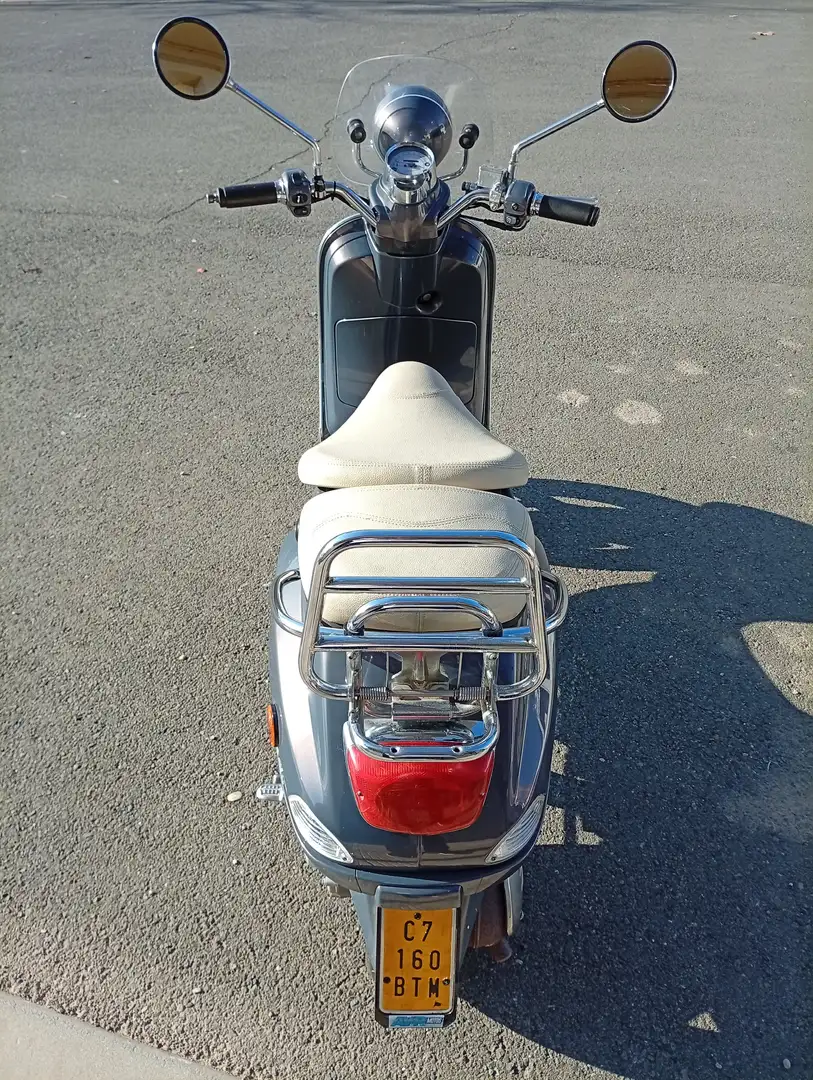 Vespa LXV 50 - 2