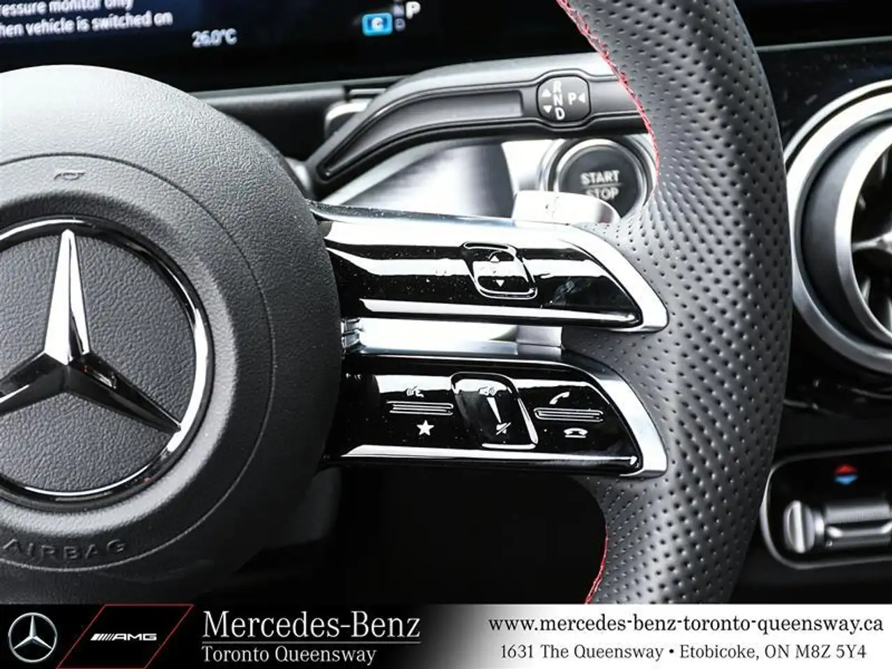 Mercedes-Benz EQB снимка Mercedes-Benz EQB