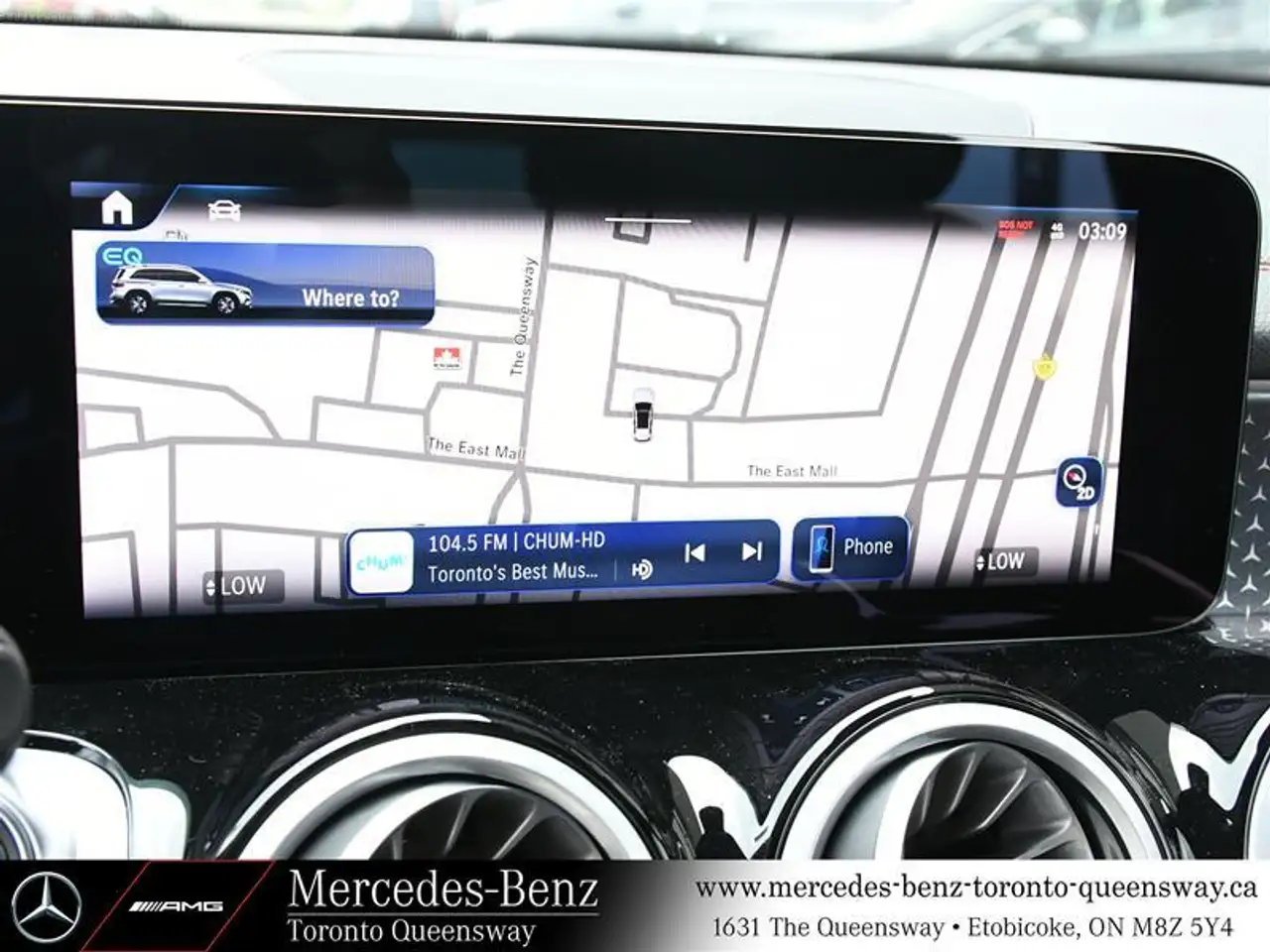 Mercedes-Benz EQB снимка Mercedes-Benz EQB