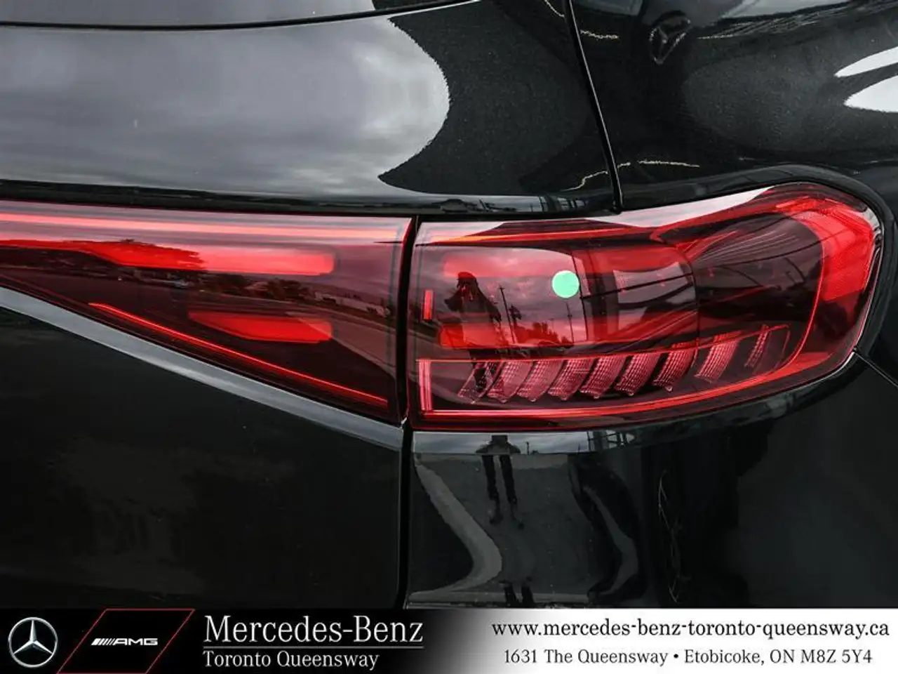 Mercedes-Benz EQB снимка Mercedes-Benz EQB