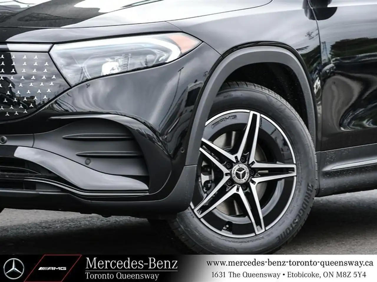 Mercedes-Benz EQB снимка Mercedes-Benz EQB