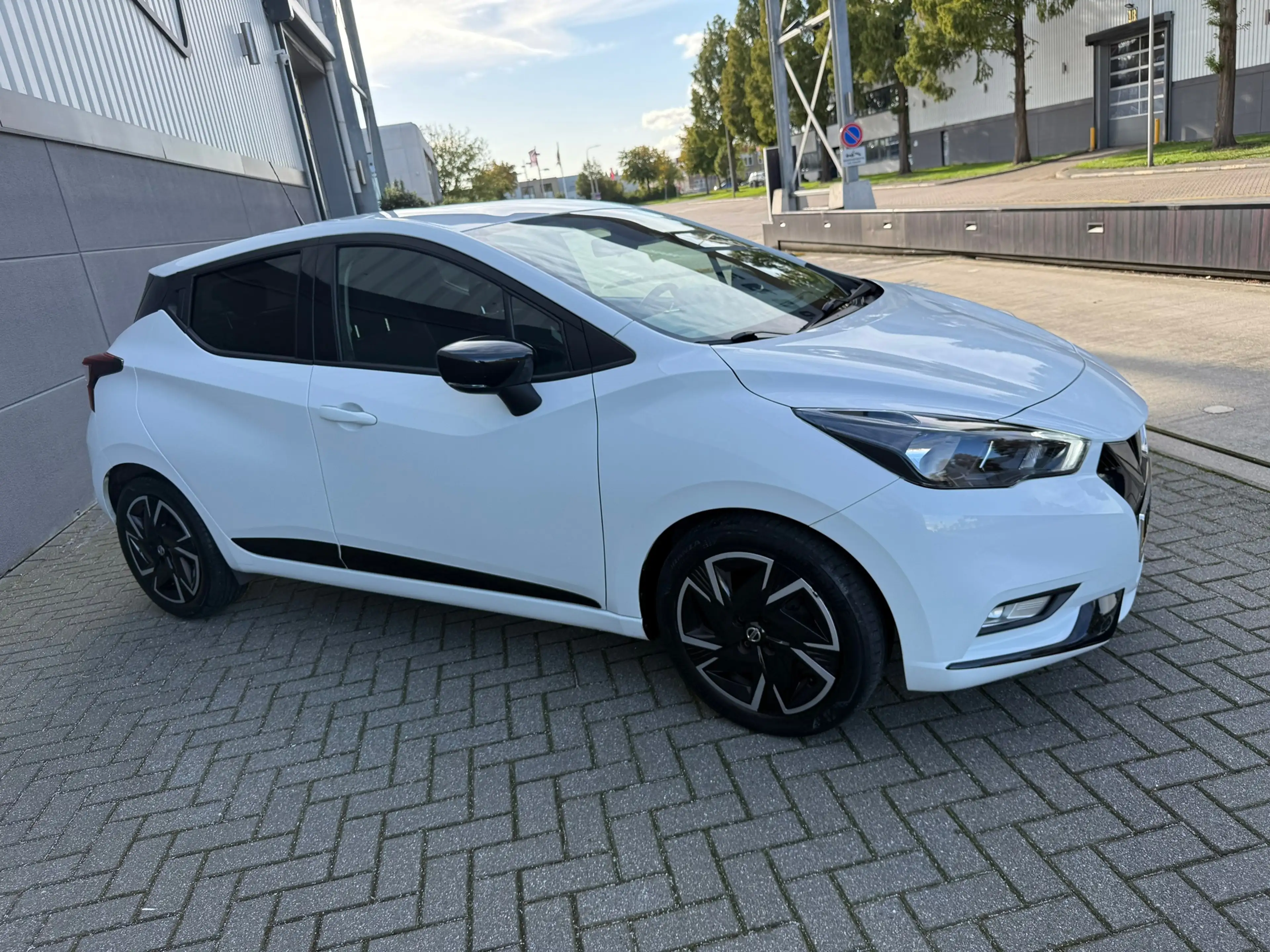 Nissan Micra 1.0 IG-T N-Design*AIRCO*CRUISE*NAVI*PARK SENSOREN* — photo 4