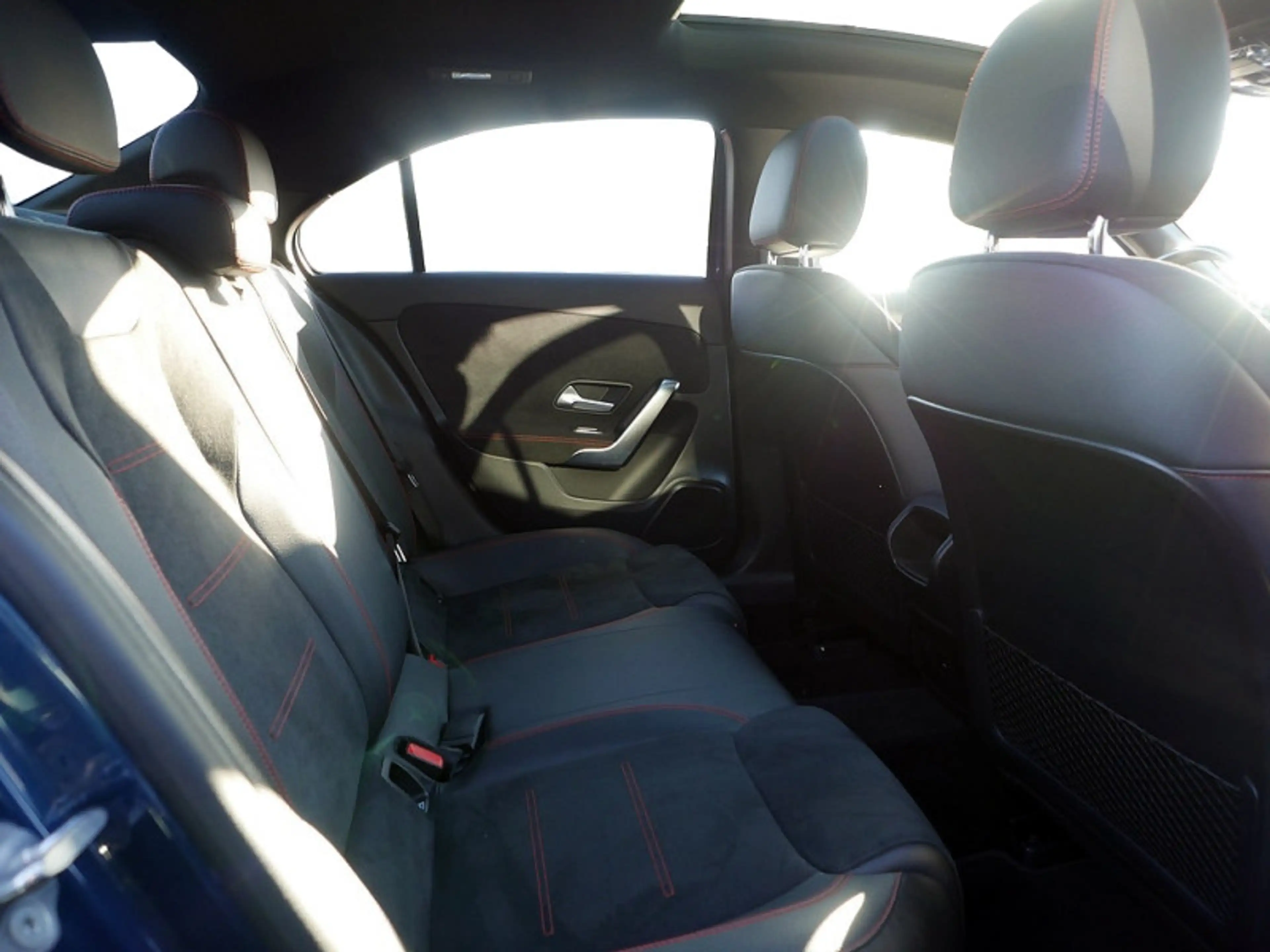 Mercedes-Benz A 250 e  AMG MULTI 360 KAMERA PANO SPUR PDC SHD — photo 9