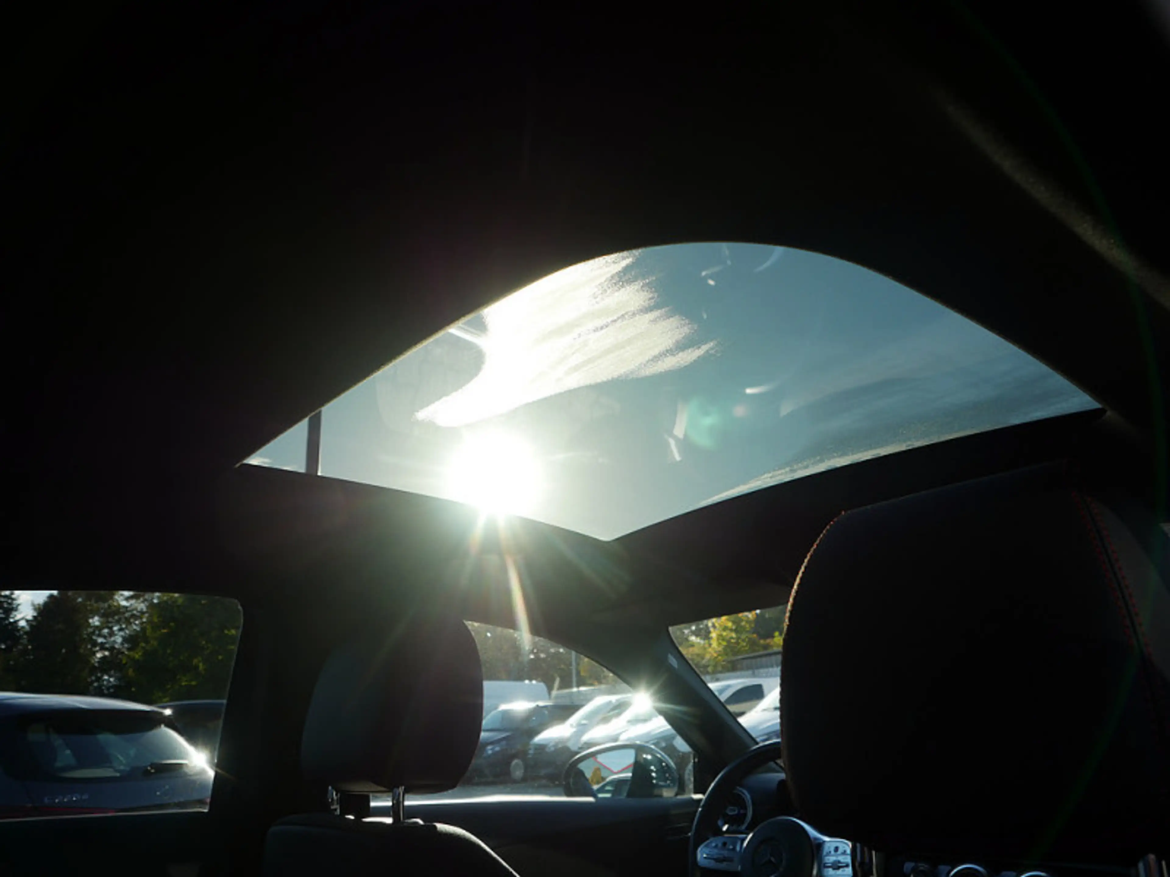 Mercedes-Benz A 250 e  AMG MULTI 360 KAMERA PANO SPUR PDC SHD — photo 11