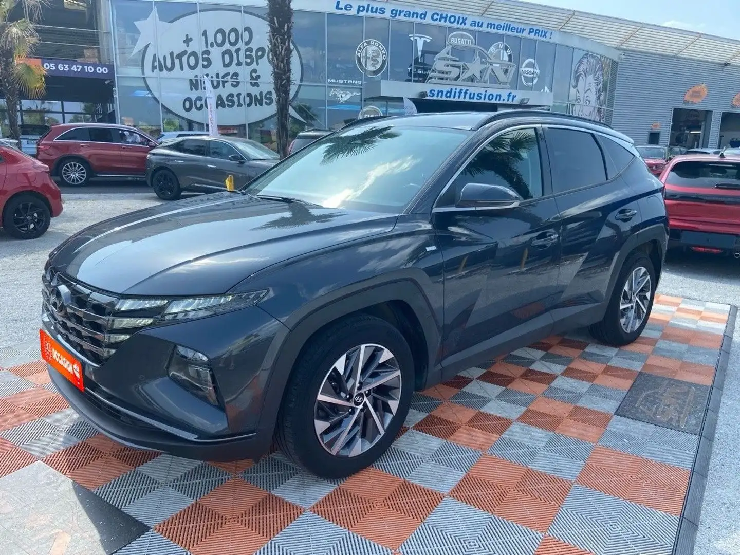 Hyundai TUCSON 1.6 CRDI 136 Hybrid 48V CREATIVE Gris - 1
