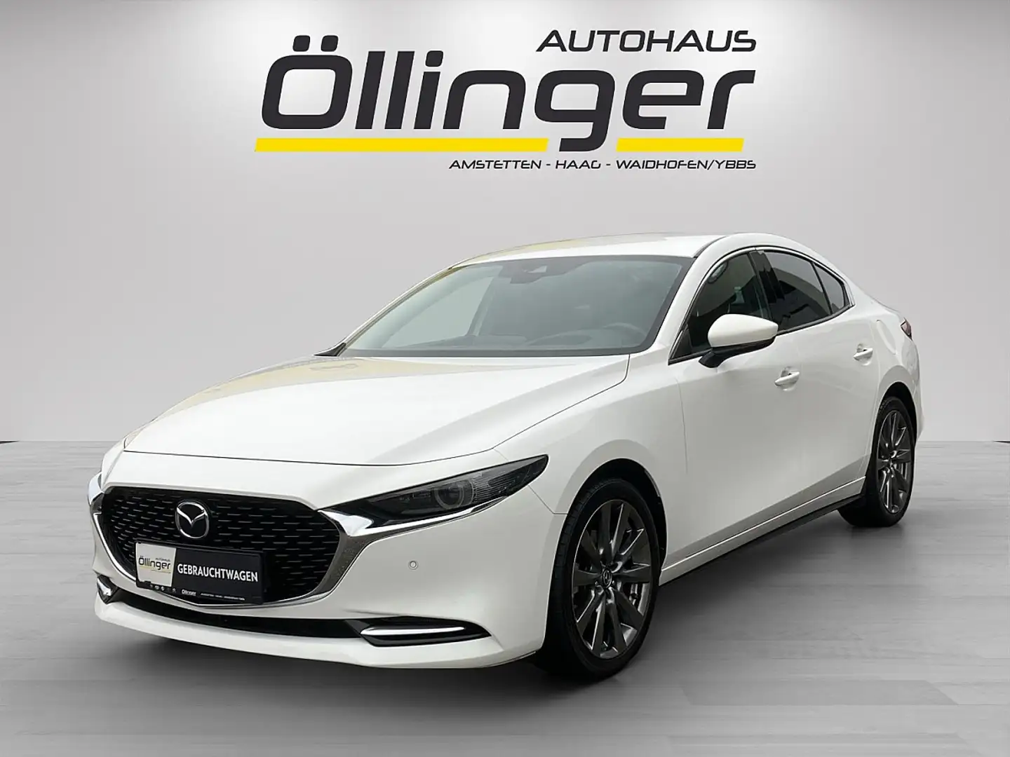Mazda 3 Mazda3 Sedan e-Skyactiv-X186 GT+ Aut. Weiß - 1