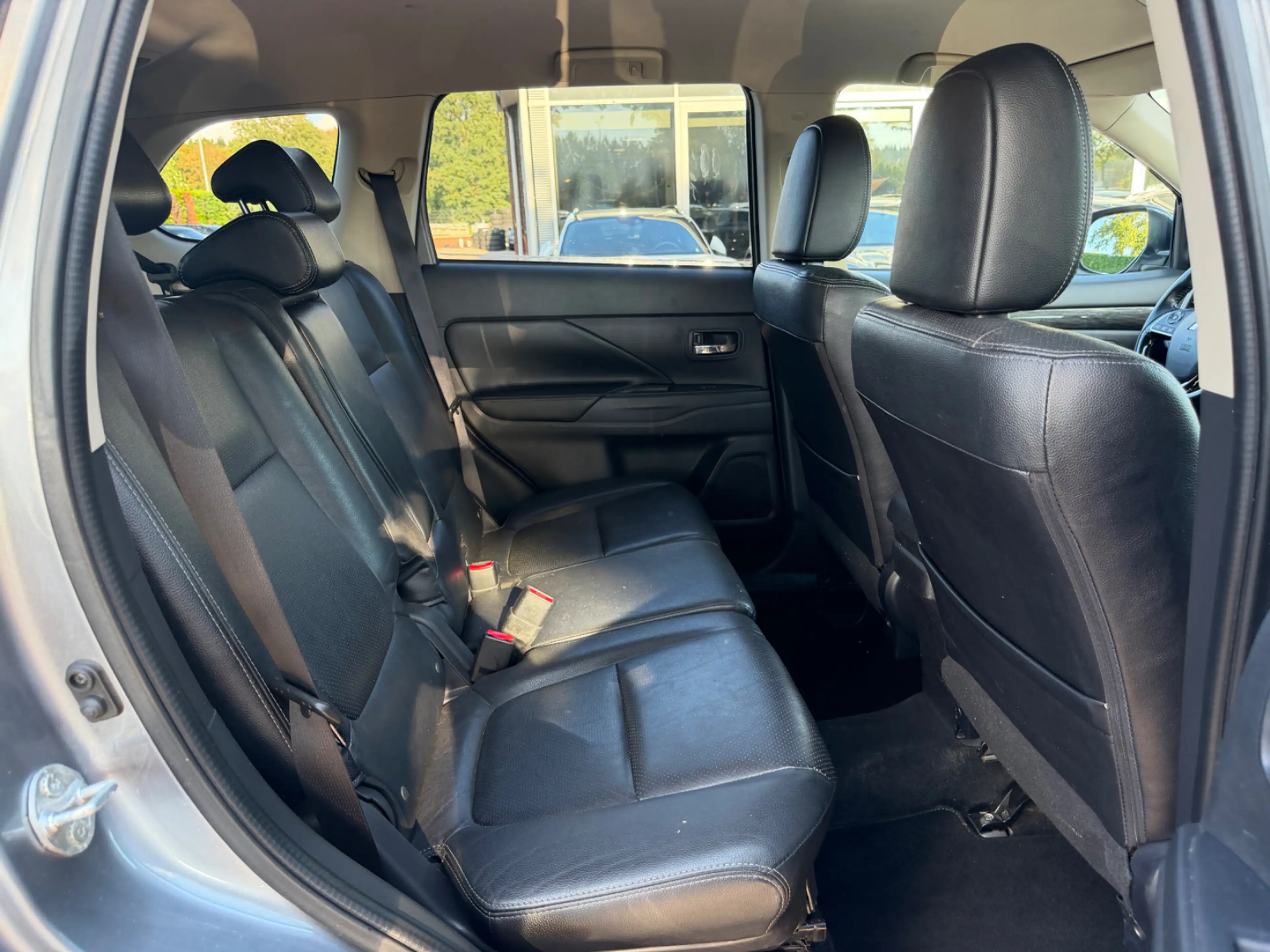Mitsubishi Outlander 2.0 Instyle 7p. / Trekhaak / Camera / Leder / Navi — photo 8