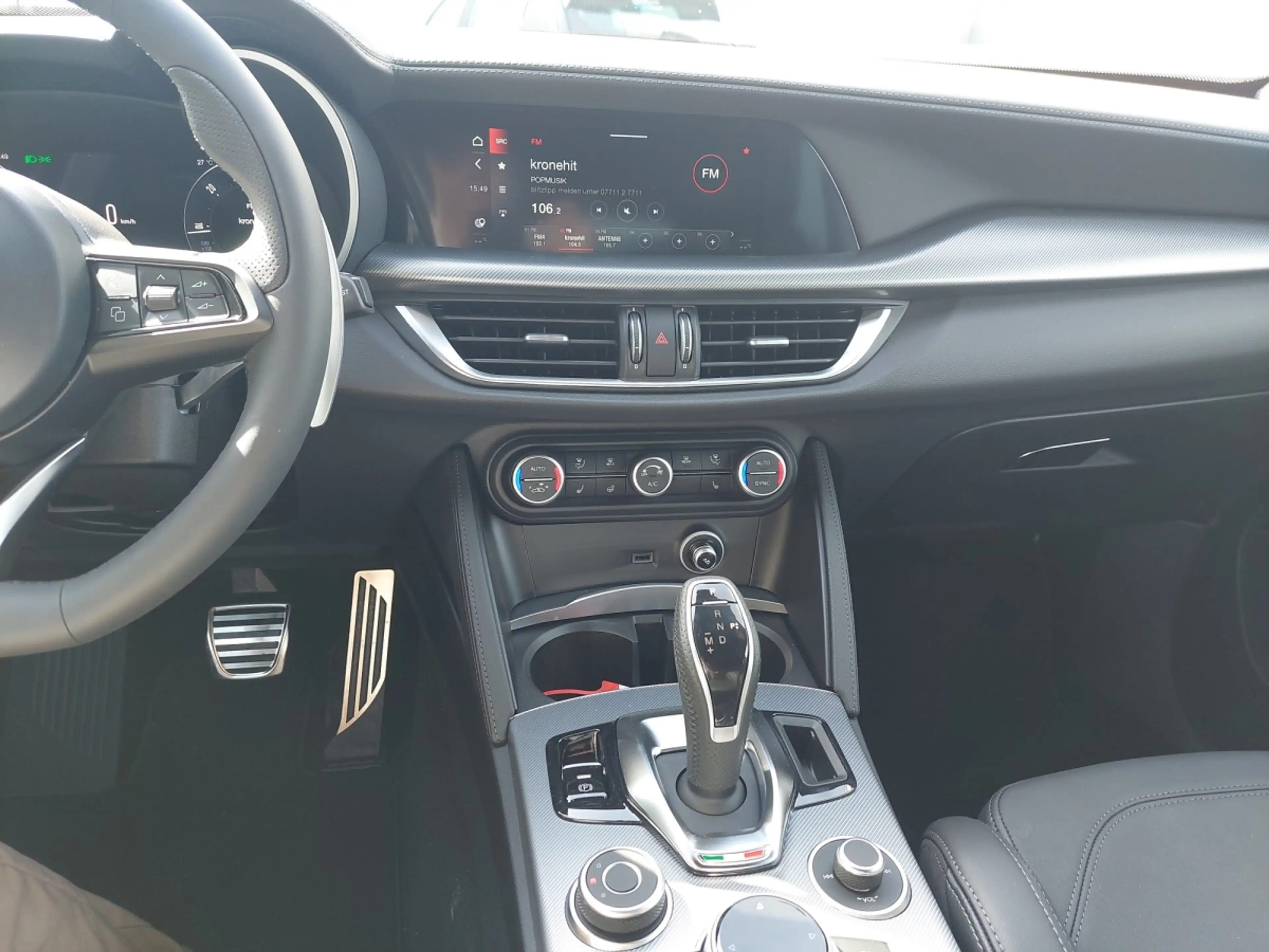 Alfa Romeo Stelvio Veloce 2.2 Awd — photo 9