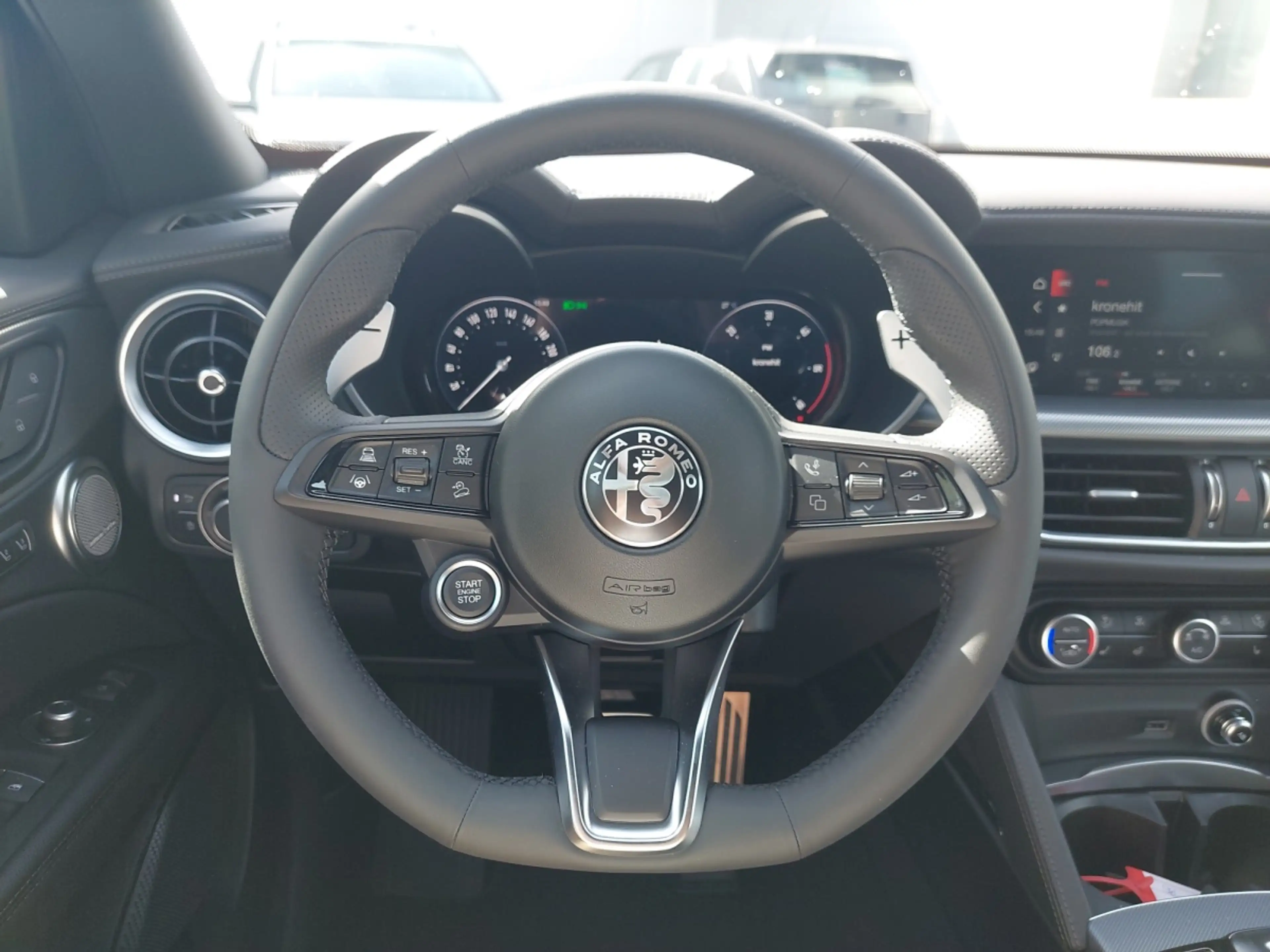 Alfa Romeo Stelvio Veloce 2.2 Awd — photo 13