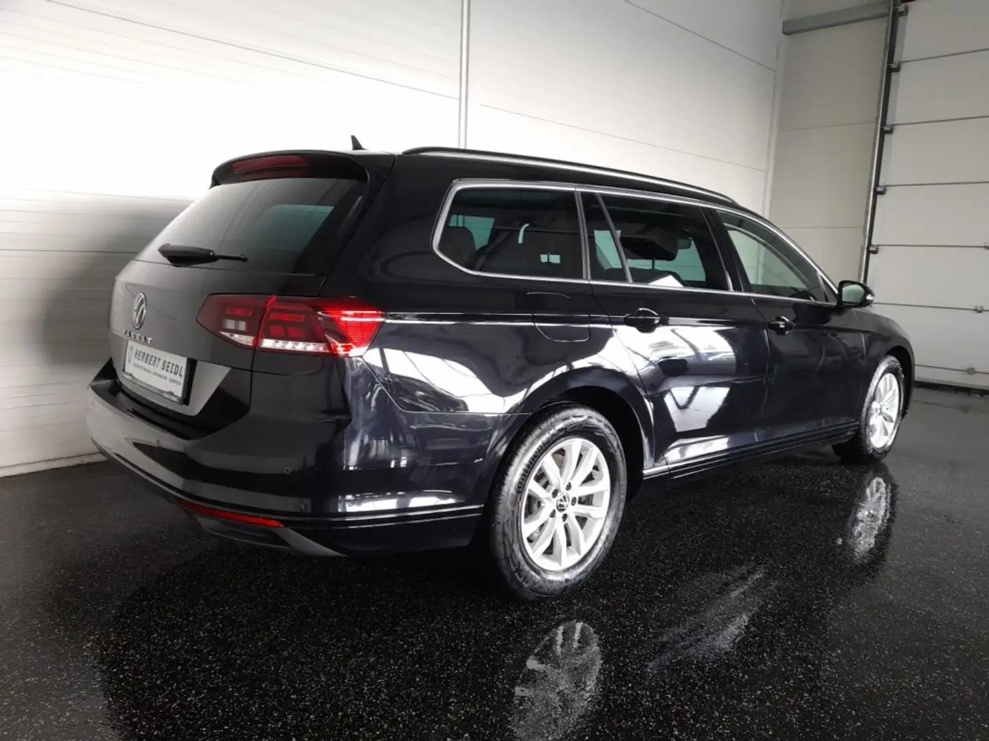 Volkswagen Passat Variant BUSINESS 2,0 TDI DSG *VOLL-LED / NAVI / AHV & KAMERA / ACC / SPORTMASSAGESITZ / TRAVEL ASSIST* Schwarz - 2