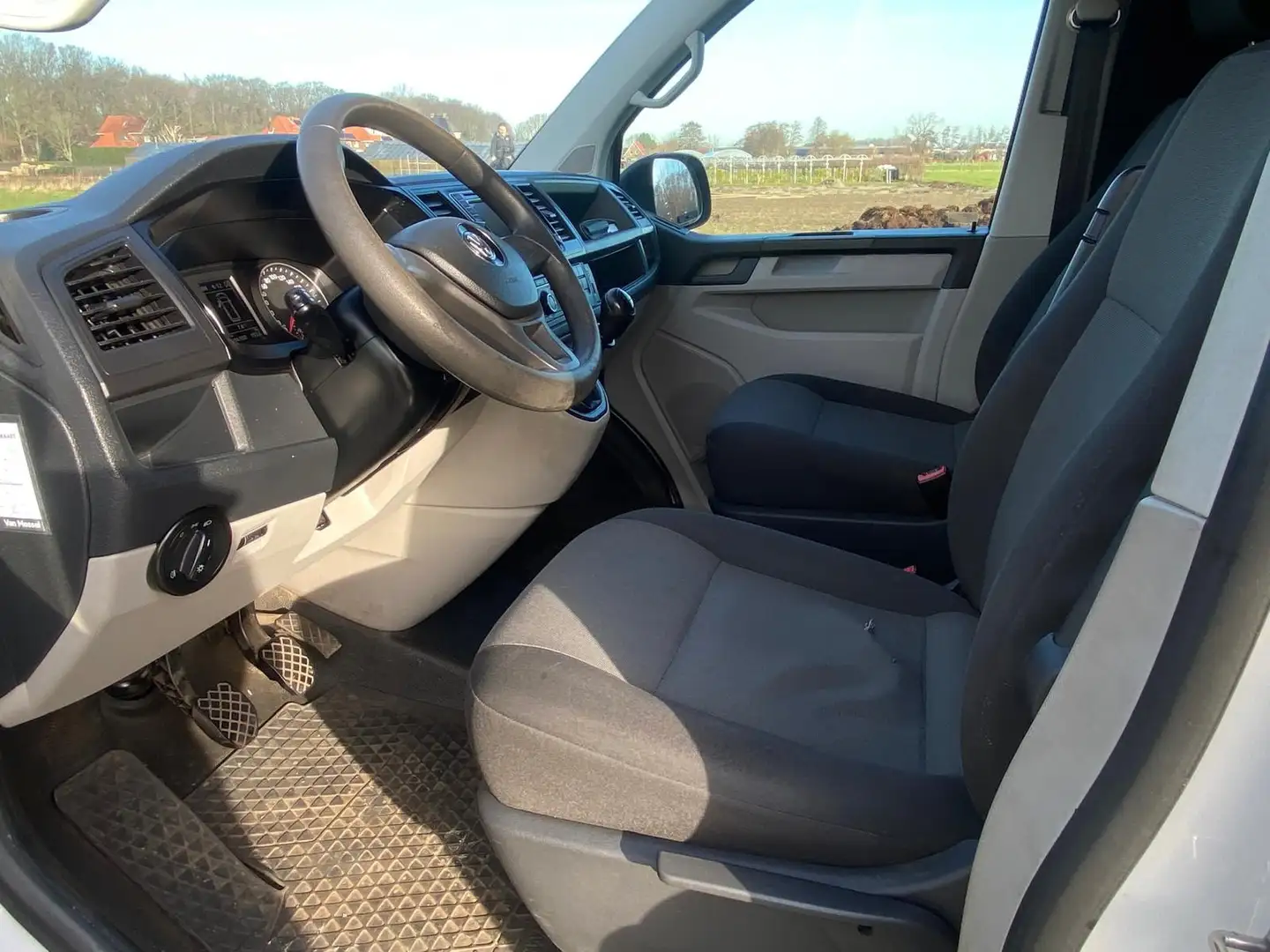 Volkswagen Transporter 2.0 TDI L2H1 DC NAVI AIRCO 2XSCHUIF-DEUR CRUISE-CO Weiß - 2