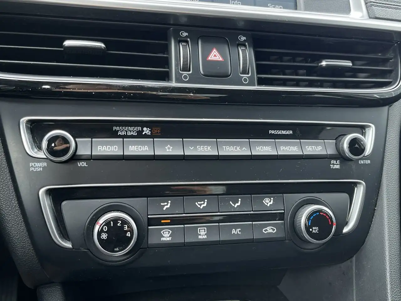 Kia Optima снимка Kia Optima