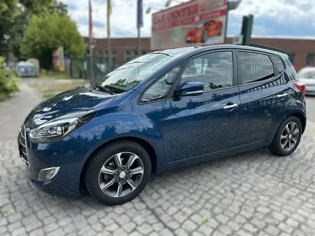 Hyundai iX20 1.6 Automatik PANO/NAVI/KAMERA