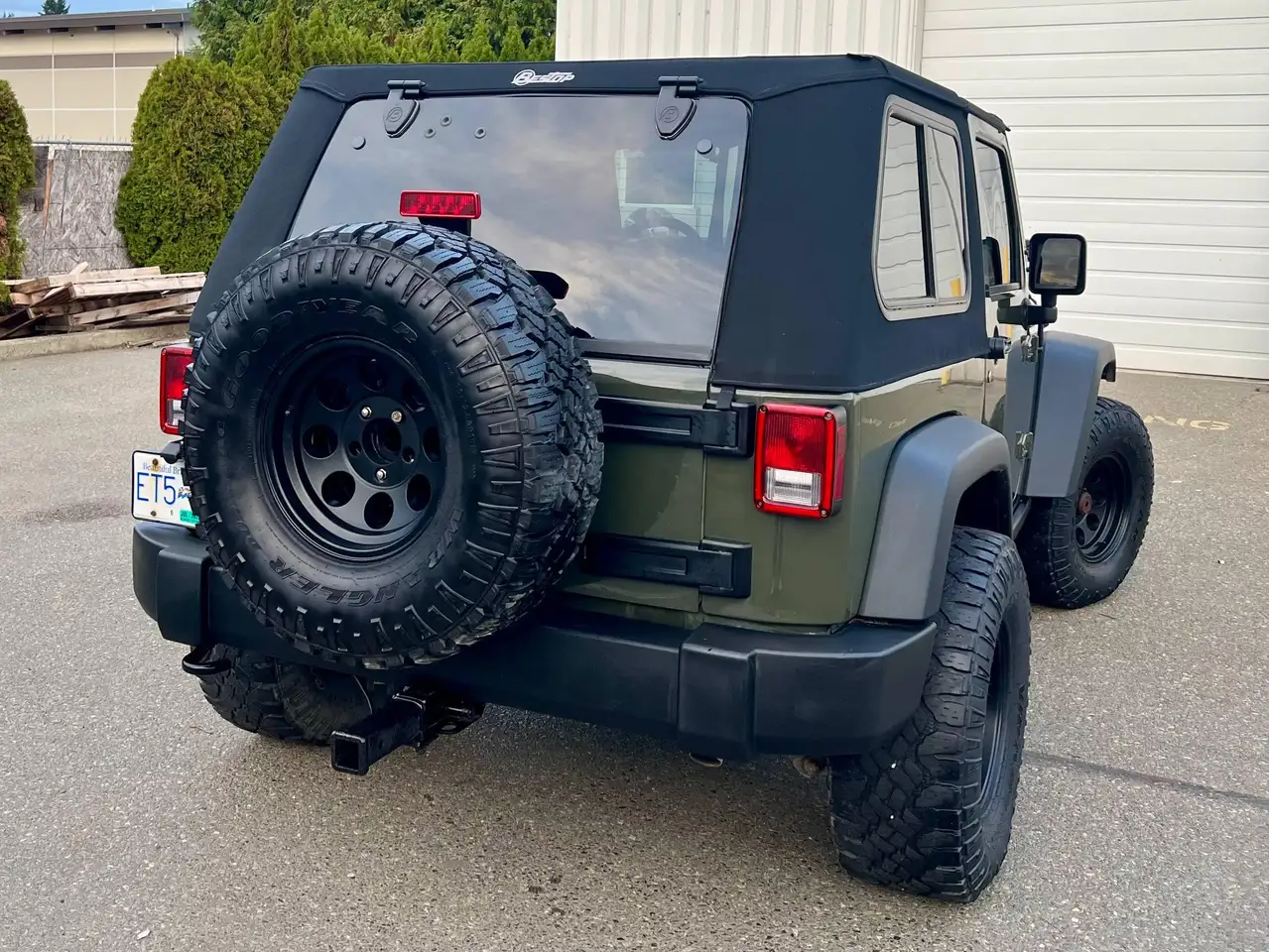 Jeep Wrangler снимка Jeep Wrangler