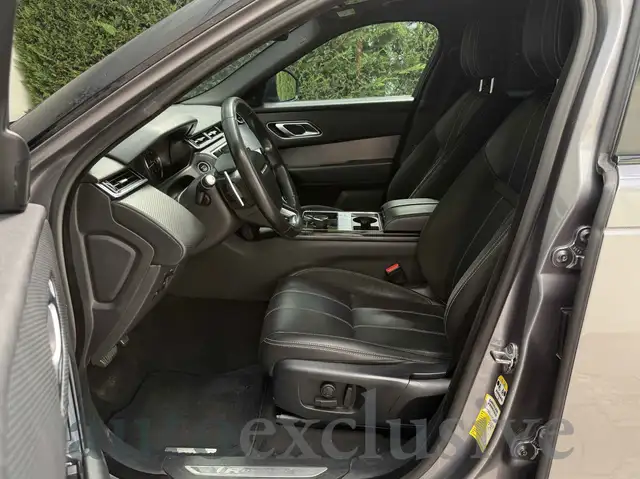 Land Rover Range Rover Velar view 7