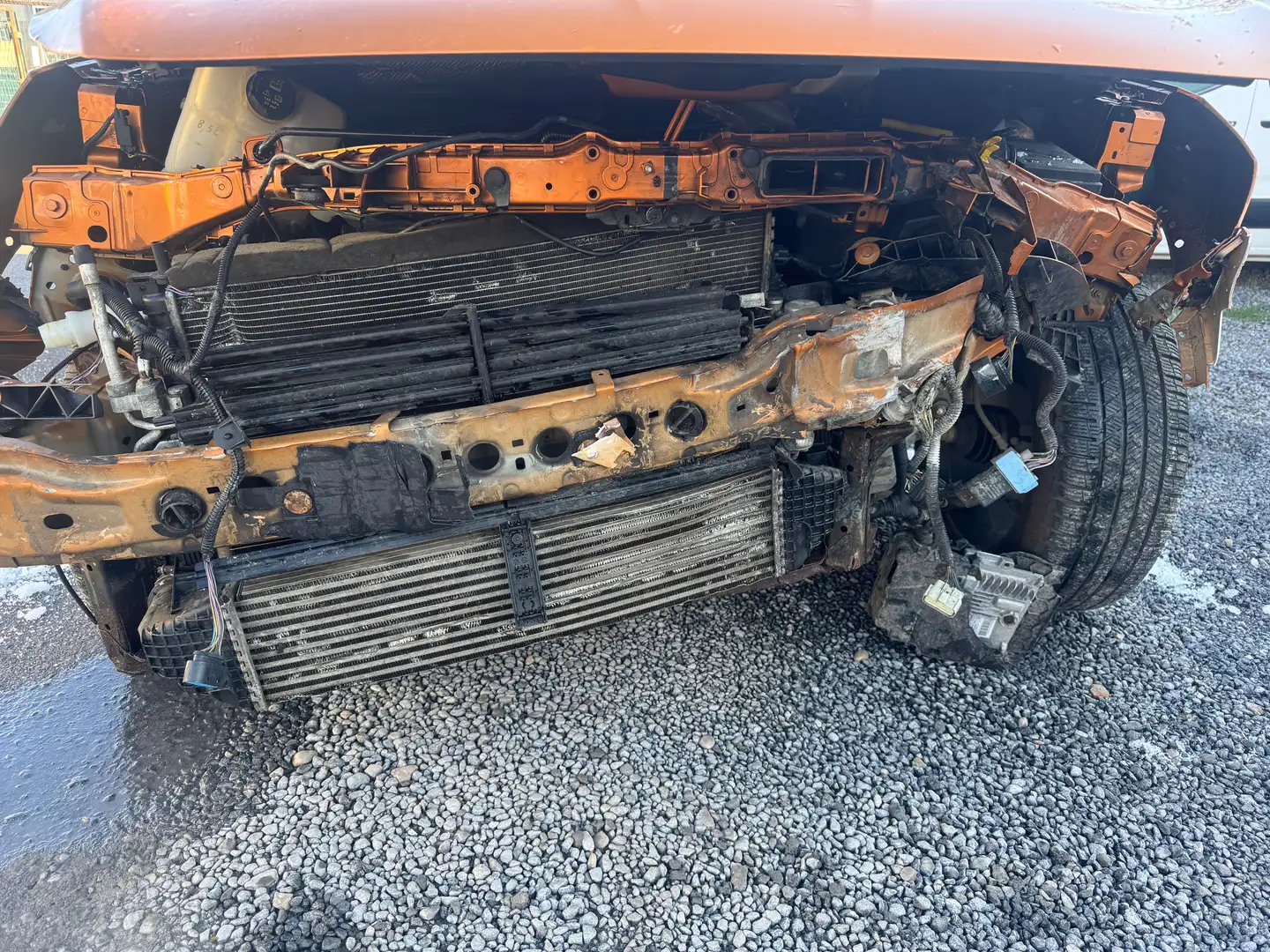 Ford Kuga Kuga 2.0 TDCi FWD Business Edition S/S Orange - 2