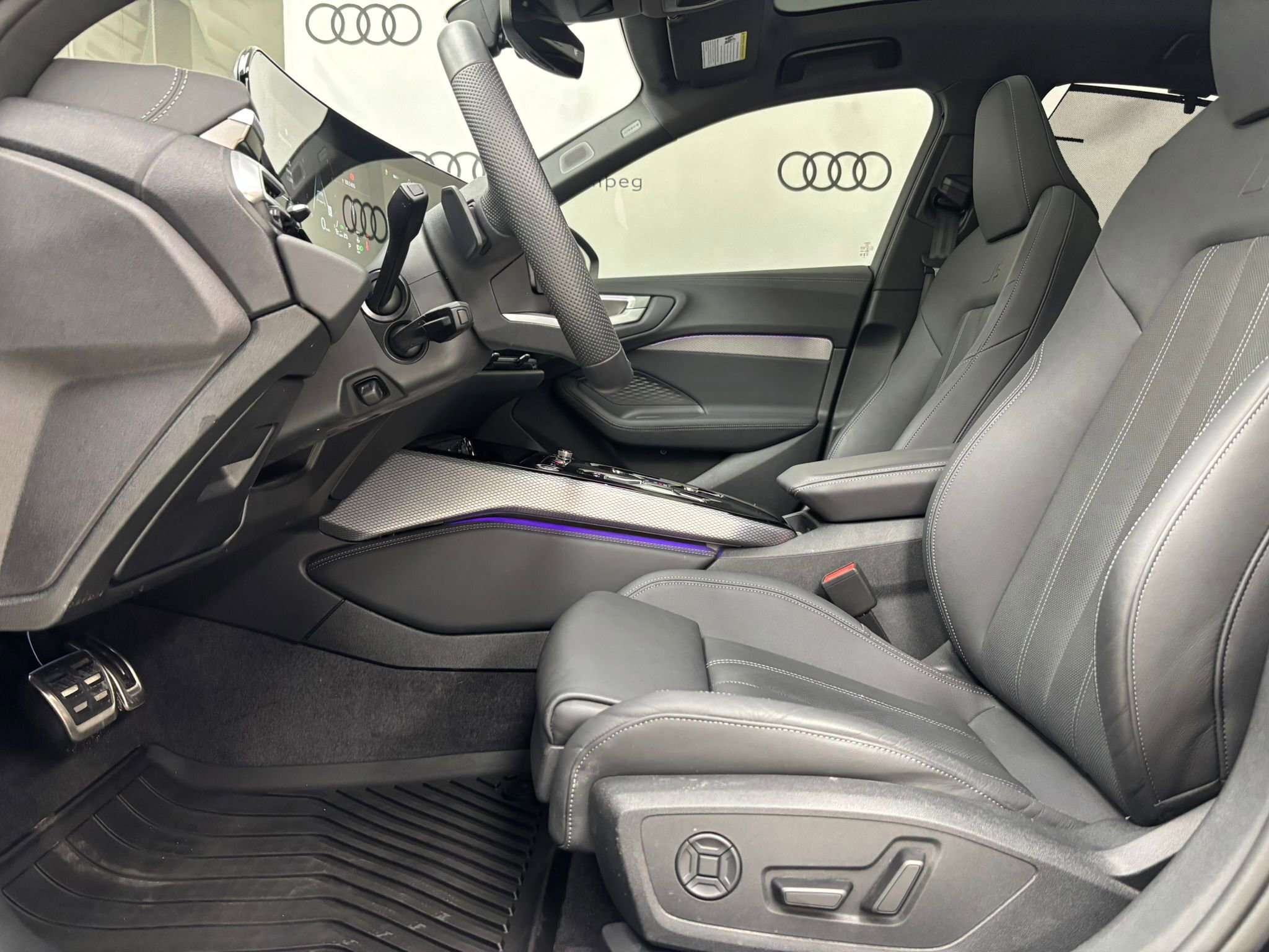 2025 Audi A5 Progressiv | Black Optics | Comfort Interior Packa thumb 14