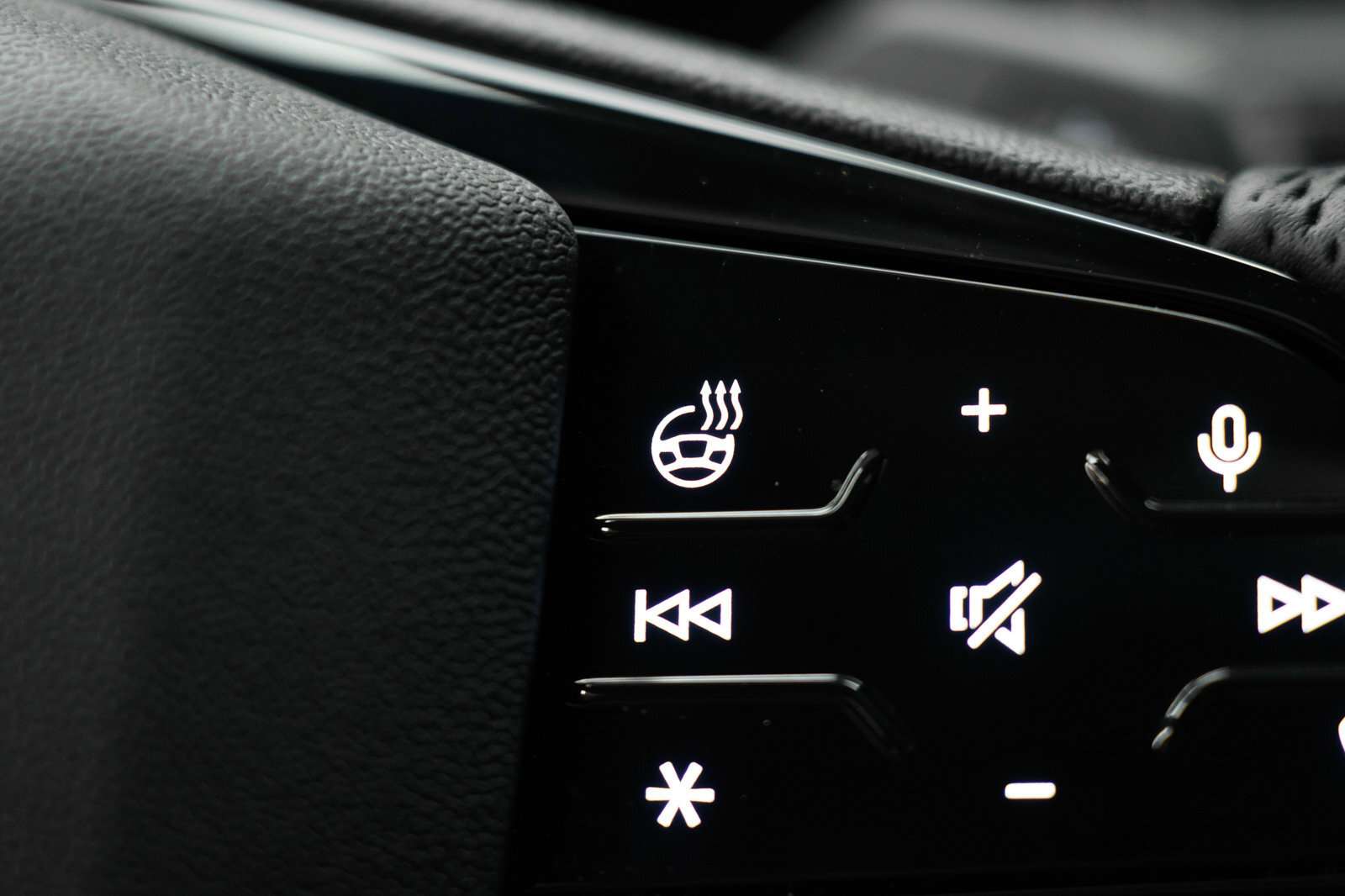 2025 Audi A5 Progressiv | Black Optics | Comfort Interior Packa 2,000 cc 4 cyl thumb 21