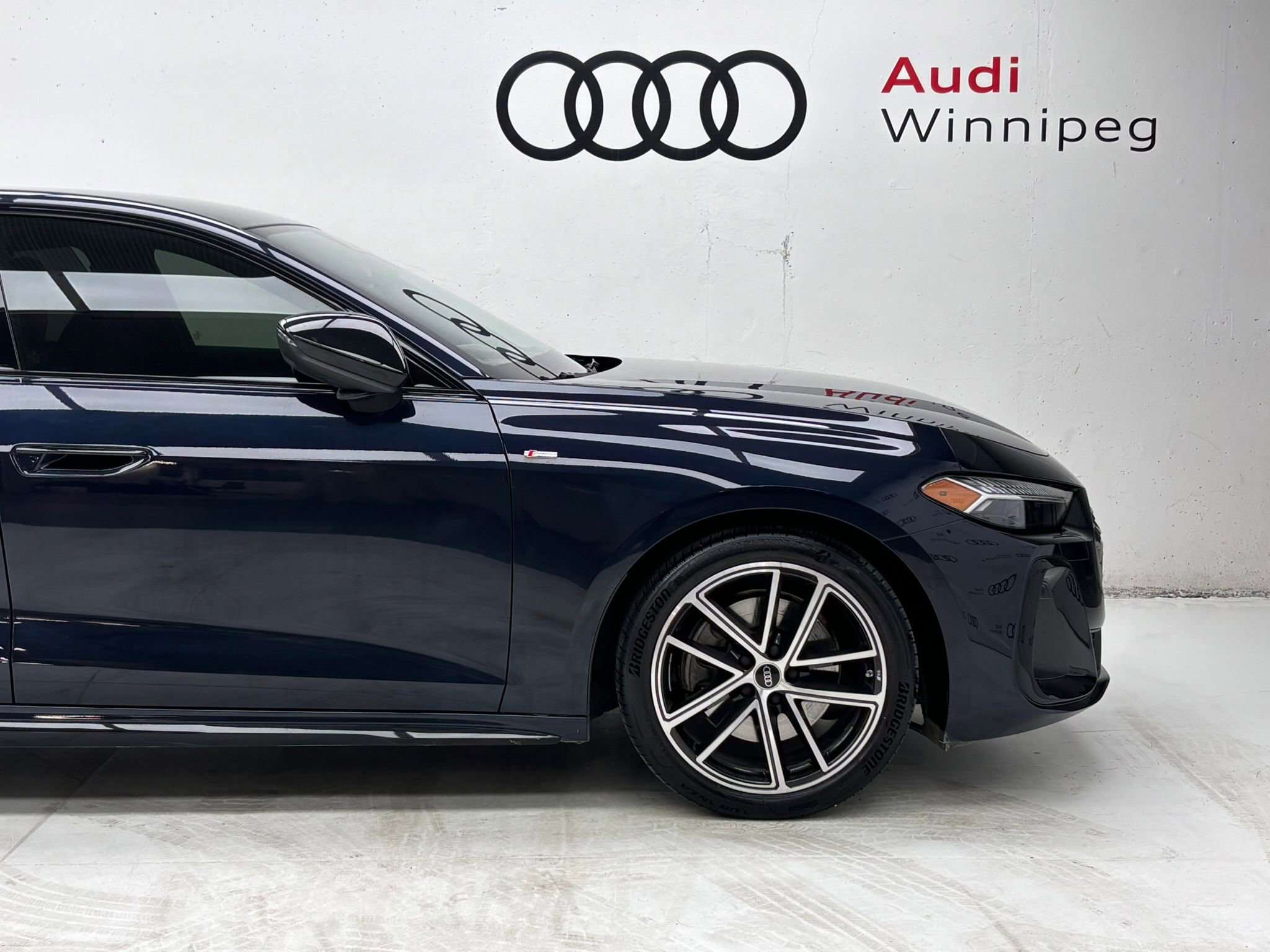 2025 Audi A5 Progressiv | Black Optics | Comfort Interior Packa thumb 6